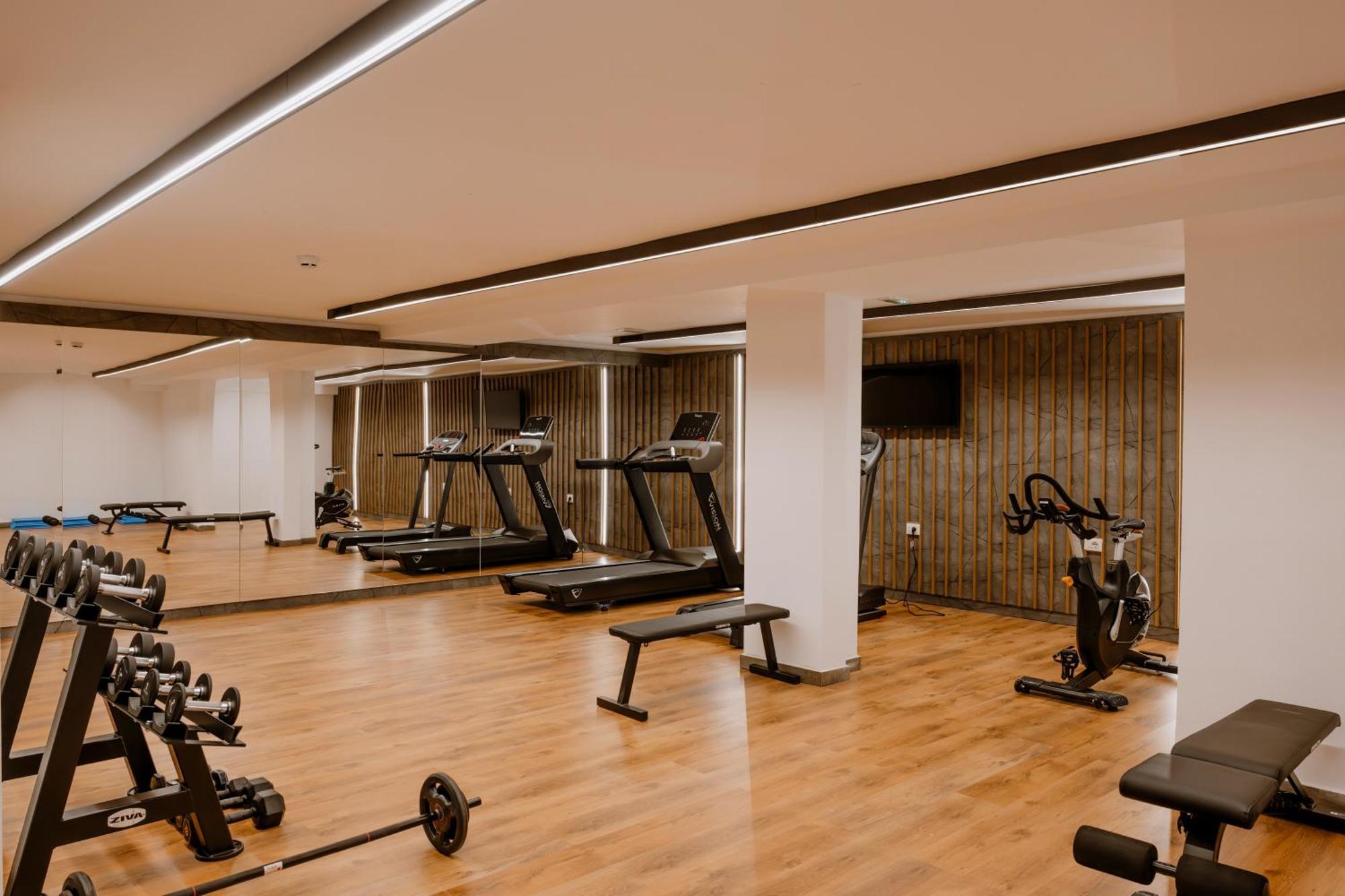 Armon Greenblu Hotel & Wellness Folgarida Dış mekan fotoğraf